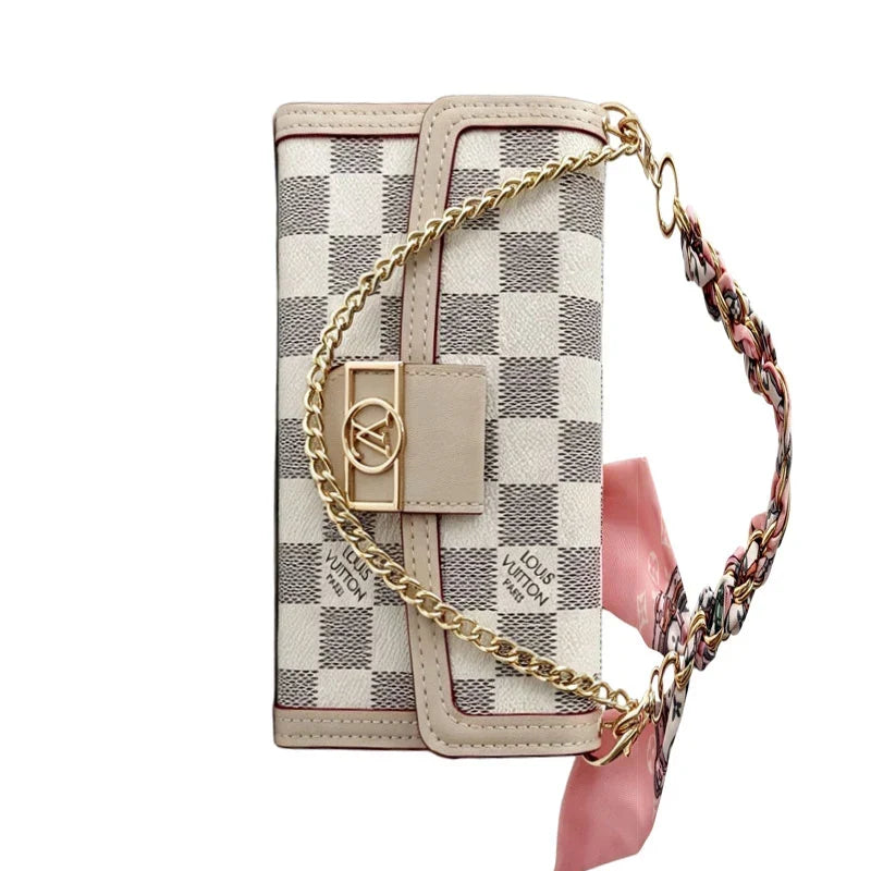 Luxury Leather Louis Vuitton iPhone Case With Flip Wallet And Chain 12-18 Pro & Pro Max