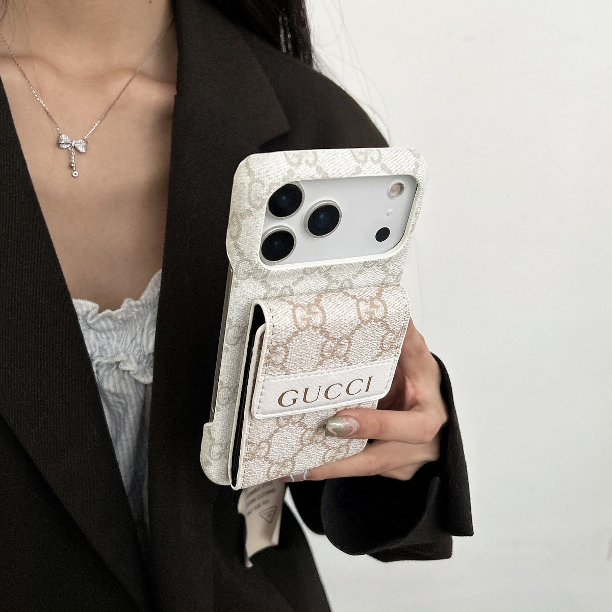 Stylish Fold Pocket Bar Designer Case - iPhone 12-18 Pro & Pro Max