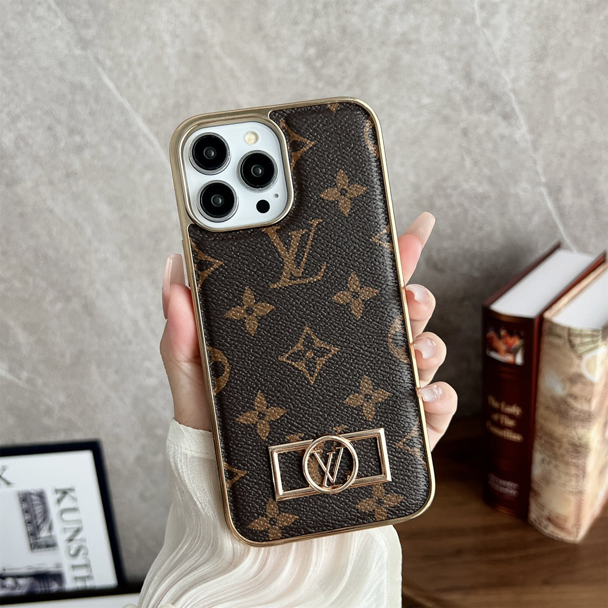 MONOGRAM CANVAS LEATHER PREMIUM ELECTROPLATING FOR IPHONE 13-18 Pro & Pro Max