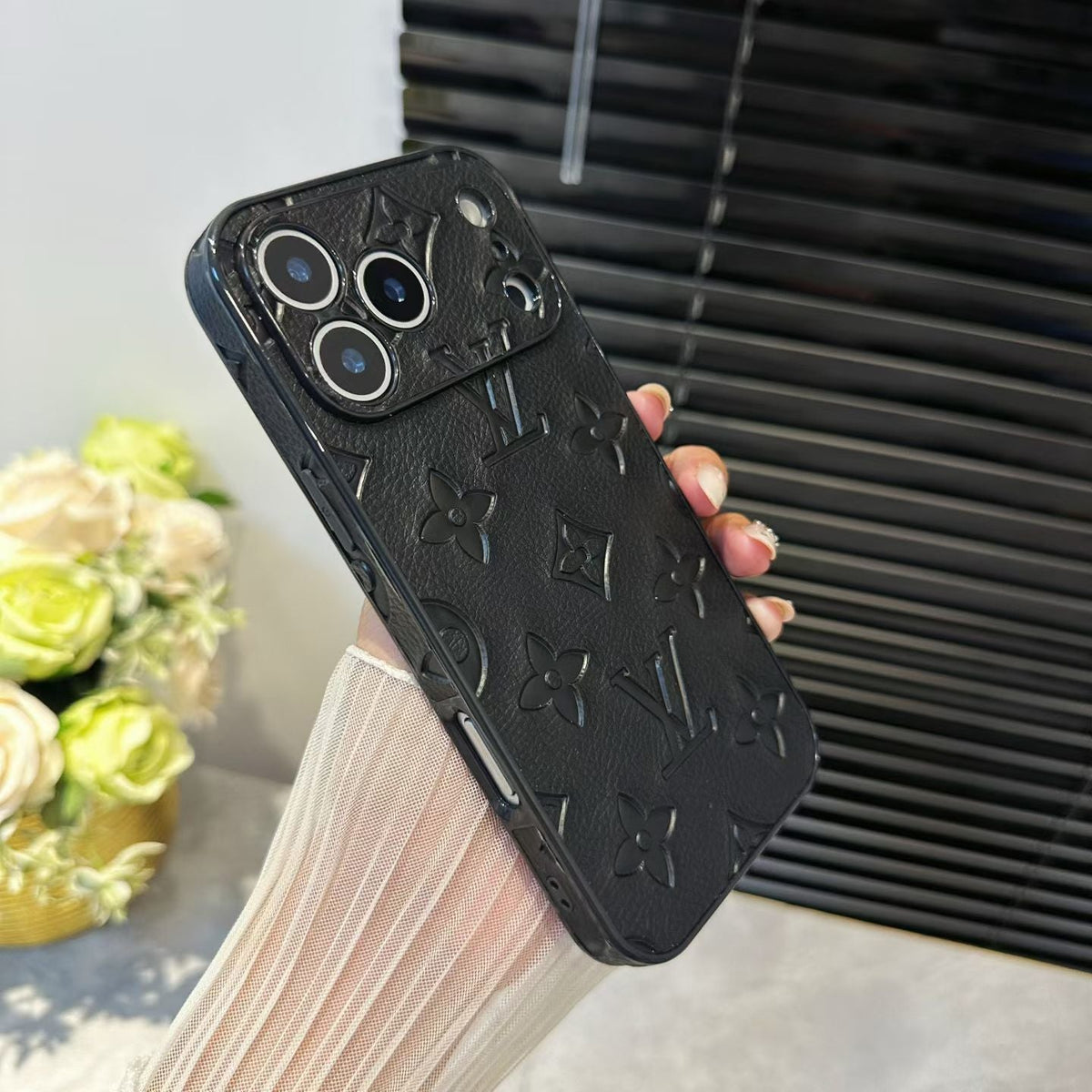 Lv Luxury Phone Case For iPhone 12-18 Pro & Pro Max