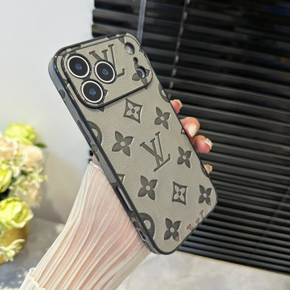 Lv Luxury Phone Case For iPhone 12-18 Pro & Pro Max