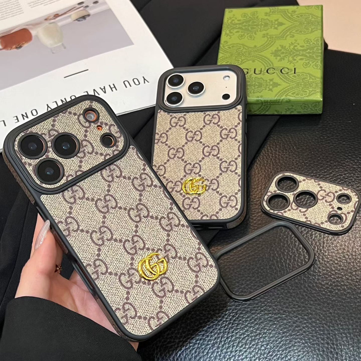 Luxury Minimal Classic Pattern Case - iPhone 12-18 Pro & Pro Max