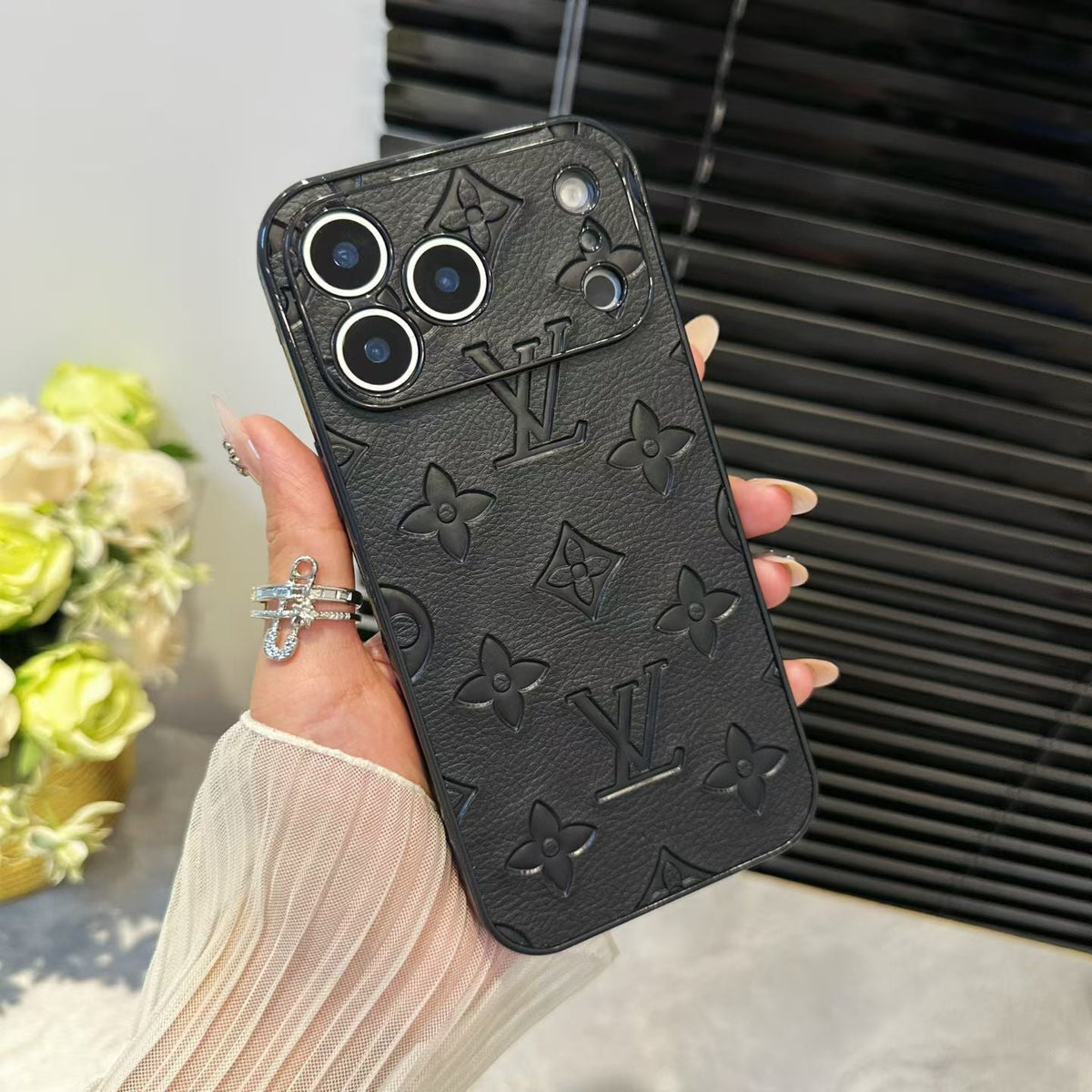 Lv Luxury Phone Case For iPhone 12-18 Pro & Pro Max