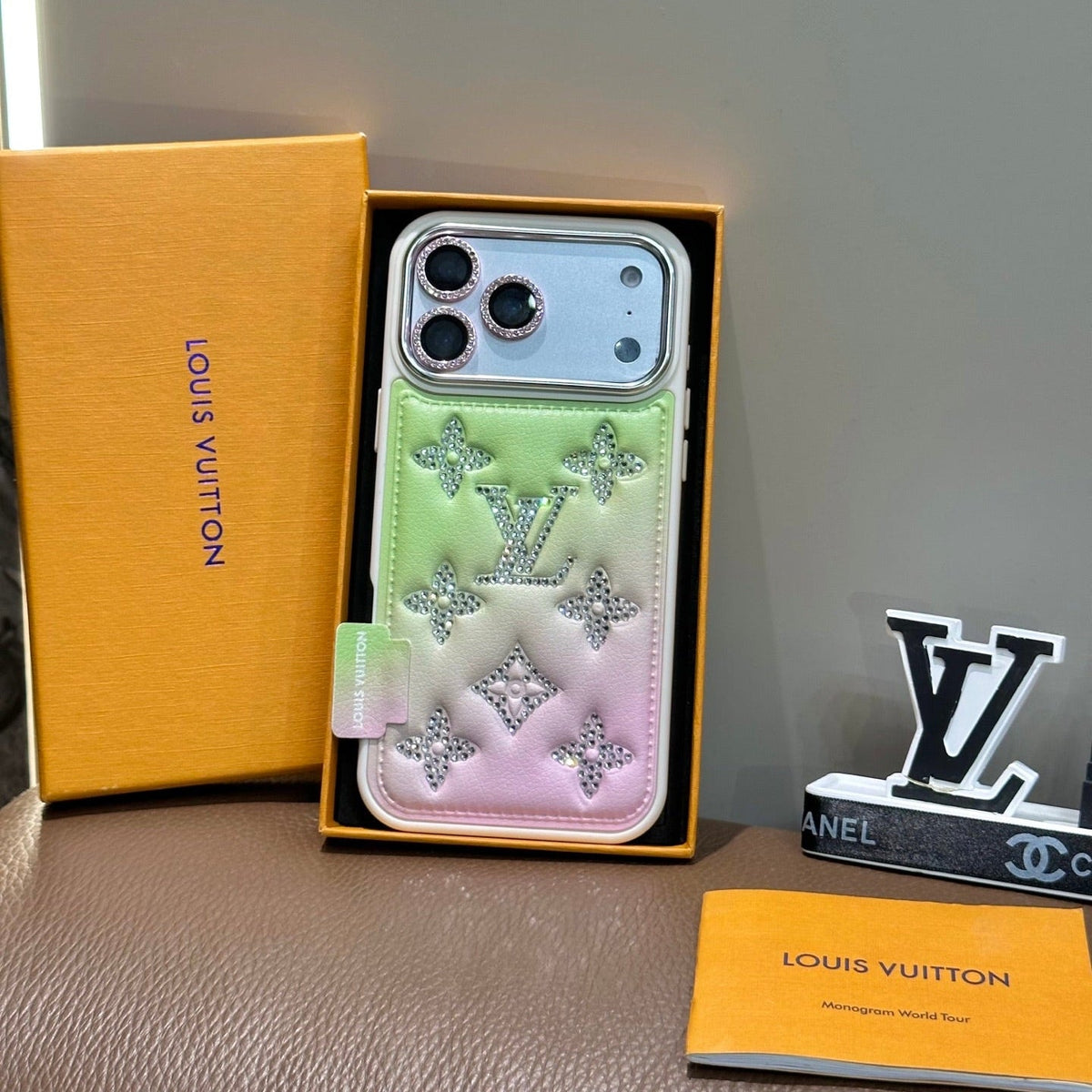 Gradient Crystal Monogram Phone Case For iPhone 13-18 Pro & Pro Max