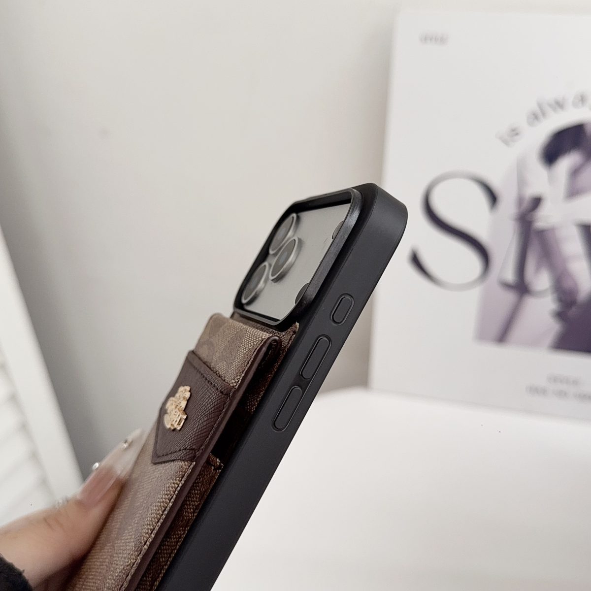 Premium Signature Card Holder Case - iPhone 12-18 Pro & Pro Max