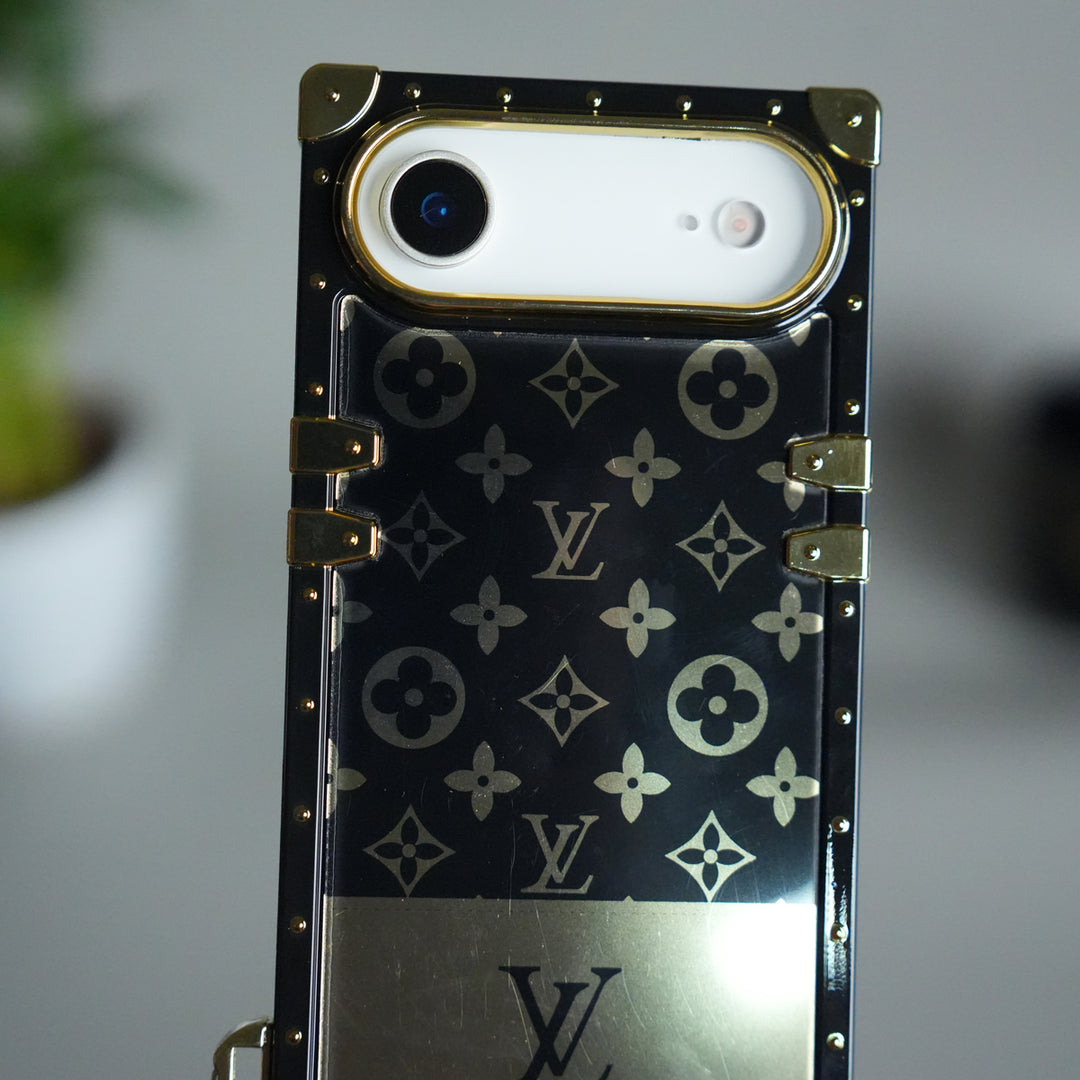 Luxury Brand Shiny Trunk Case For iPhone 17-12