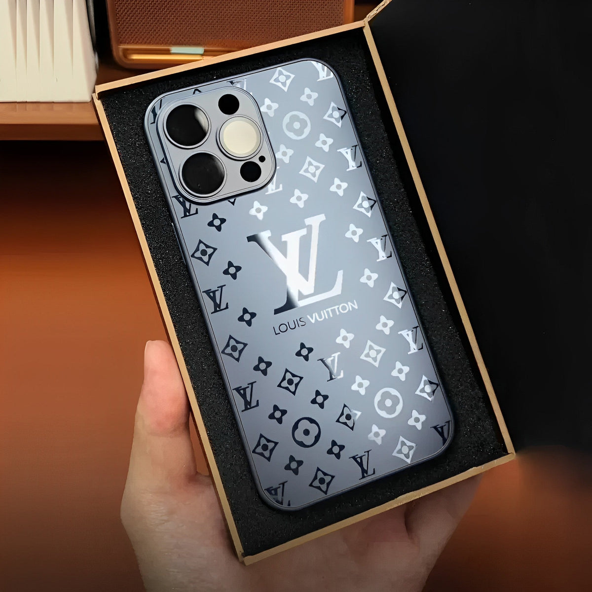 LUXURY  FROSTED MATTE  CASE FOR IPHONE 13-18 Pro & Pro Max
