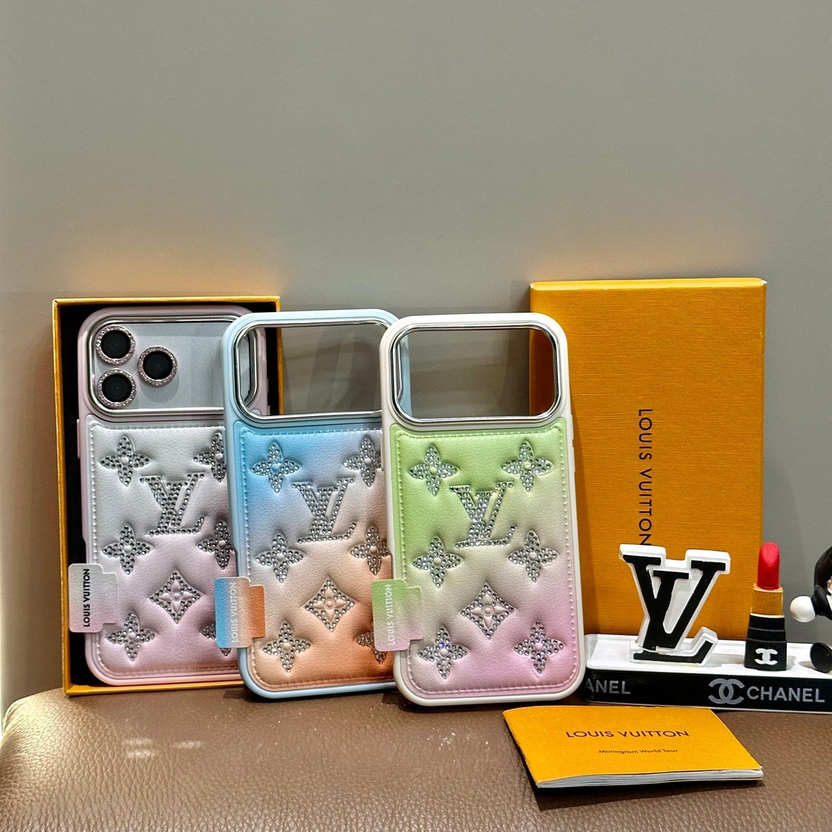 Gradient Crystal Monogram Phone Case For iPhone 13-18 Pro & Pro Max