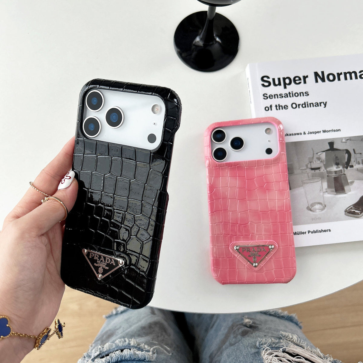 Elegant Croco Embossed Logo Case - iPhone 12-18 Pro & Pro Max