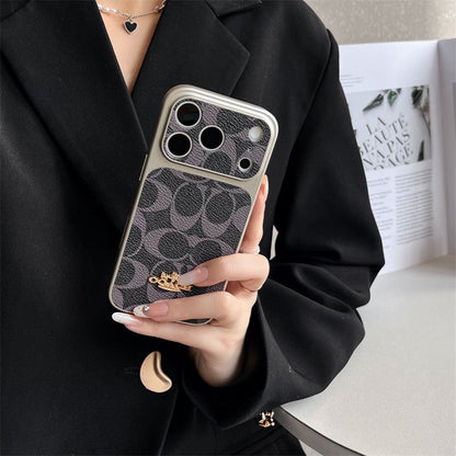 Premium Classic Pattern Case - iPhone 12-18 Pro & Pro Max