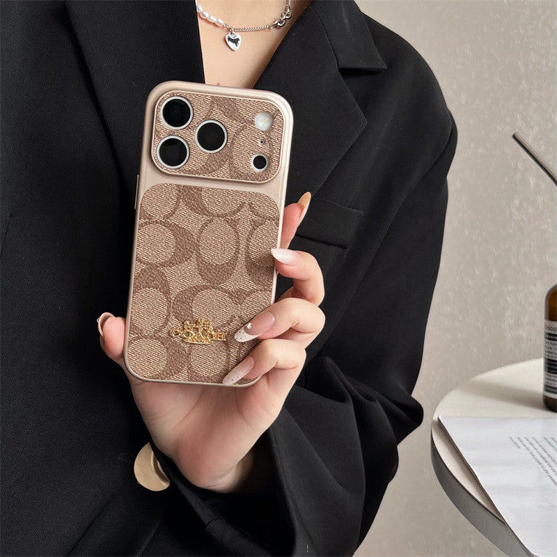 Premium Classic Pattern Case - iPhone 12-18 Pro & Pro Max
